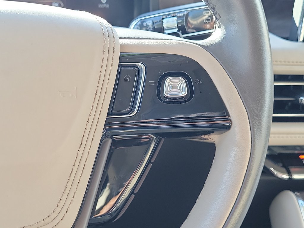 Used 2024 Lincoln Aviator Reserve RWD image 22