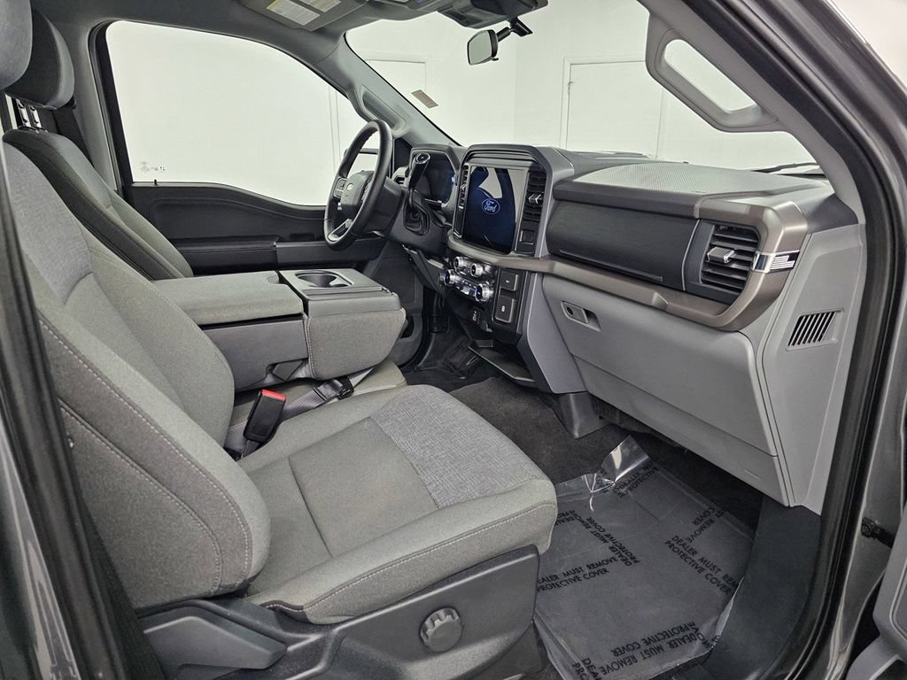 Used 2025 Ford F150 XLT w/ Equipment Group 301A Standard AWD/4WD image 23