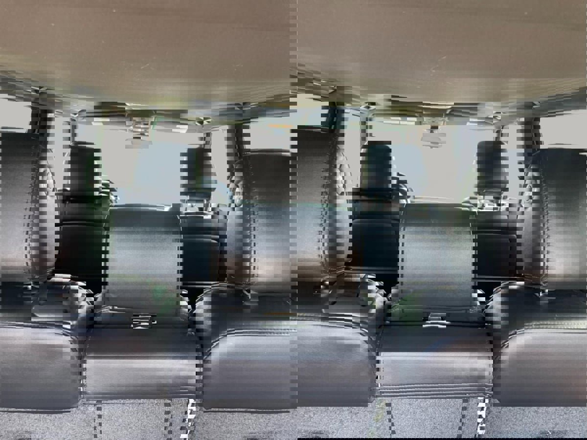 Used 2012 Land Rover Range Rover Supercharged image 28