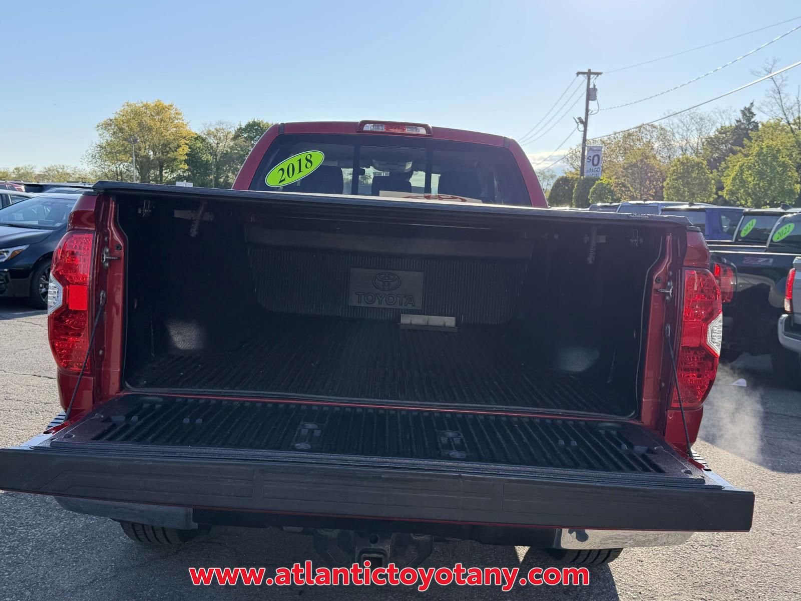 Used 2018 Toyota Tundra SR5 AWD/4WD image 9
