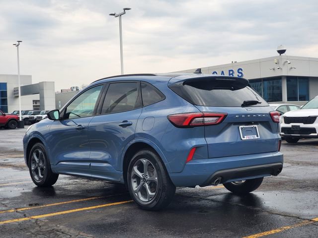 Used 2024 Ford Escape ST-Line w/ Tech Pack #1 FWD image 3