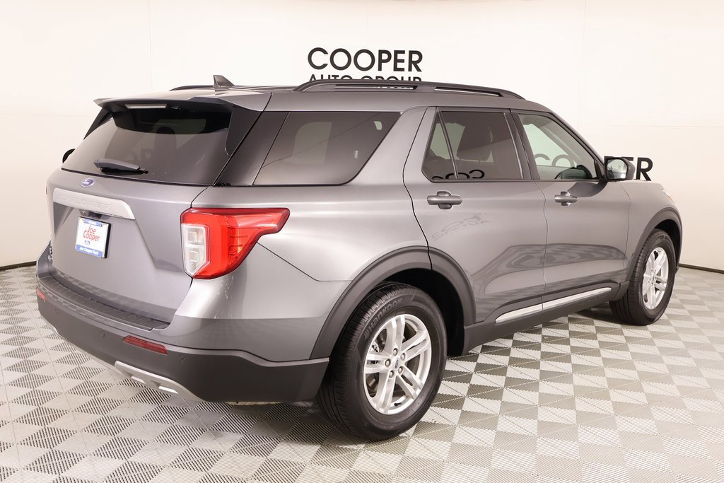 Used 2023 Ford Explorer XLT w/ Equipment Group 202A image 21