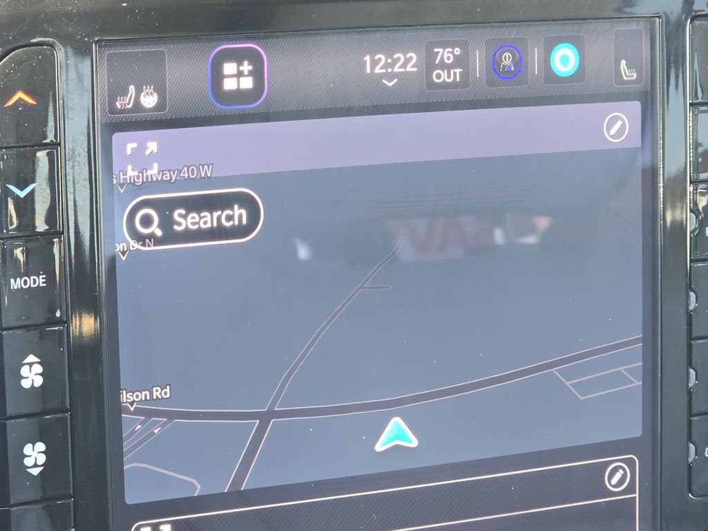 Used 2025 RAM 1500 Laramie image 3