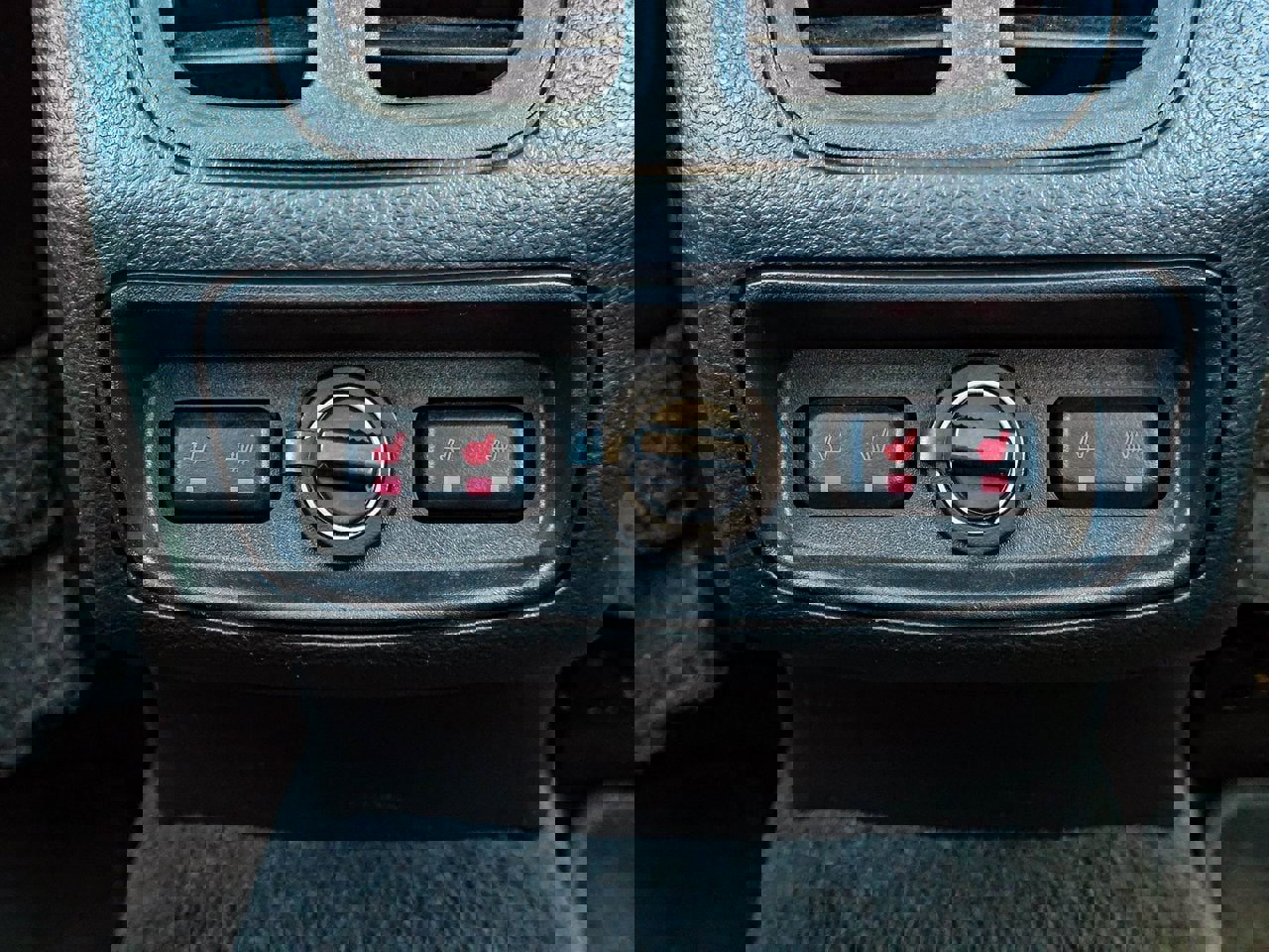 Used 2011 Ford Taurus Limited w/ 303A Rapid Spec Order Code image 29