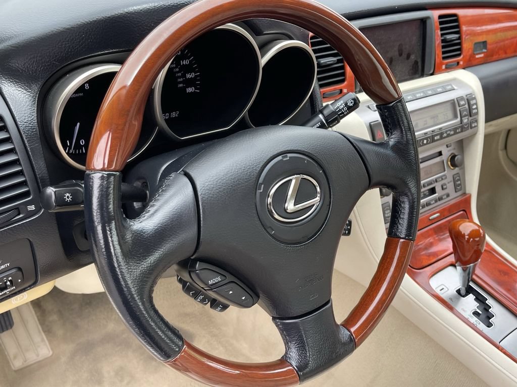 Used 2007 Lexus SC 430 Convertible RWD image 23