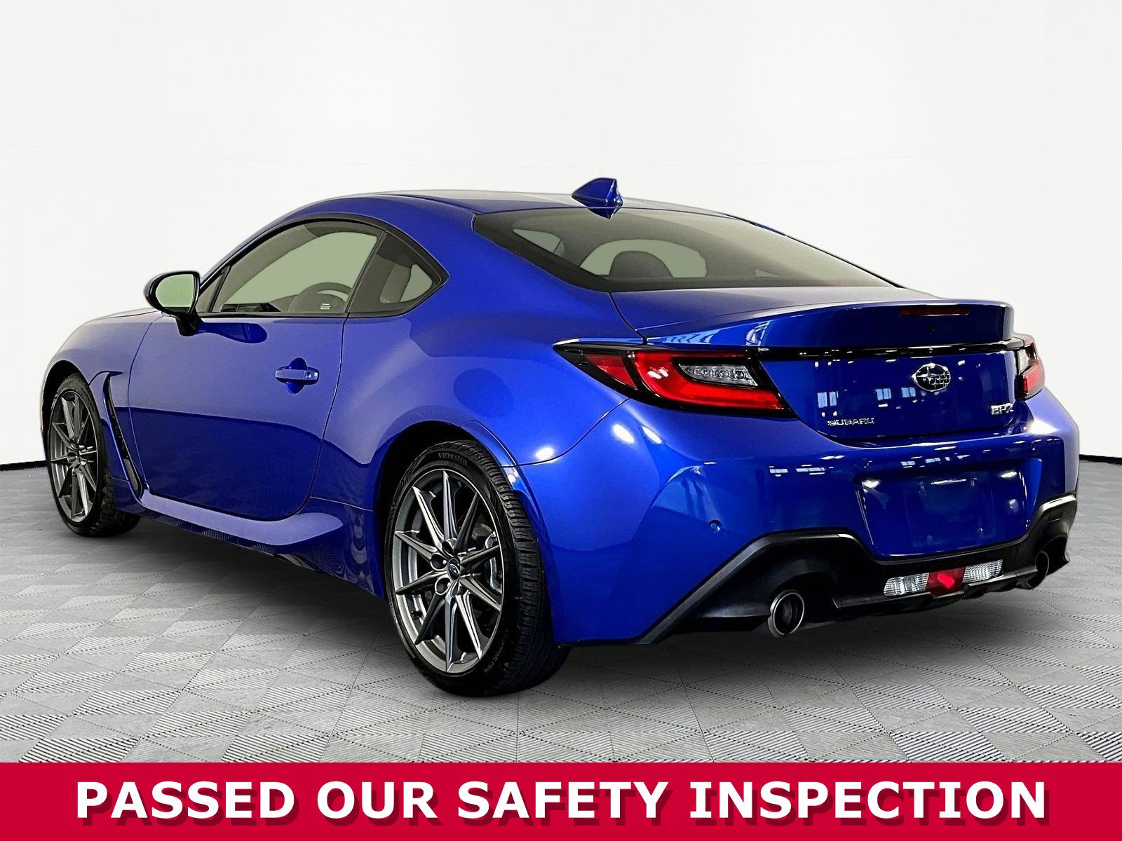Used 2024 Subaru BRZ Limited w/ Popular Package 2 RWD image 4