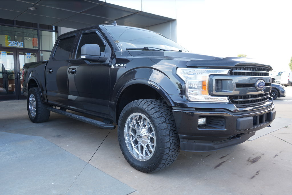 Used 2020 Ford F150 XLT w/ Equipment Group 302A Luxury AWD/4WD image 3