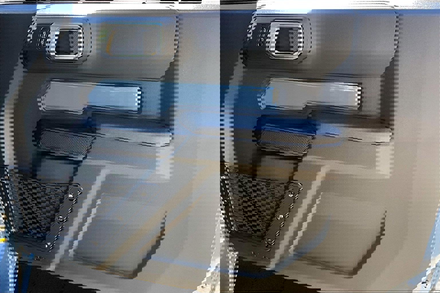 New 2025 Ford Bronco 2-Door image 28