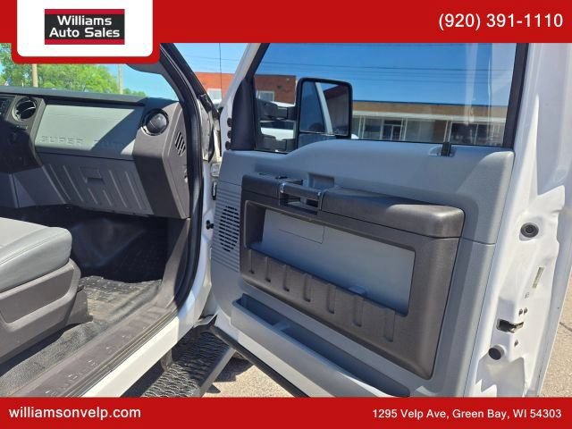 Used 2016 Ford F250 XL w/ Power Equipment Group AWD/4WD image 14