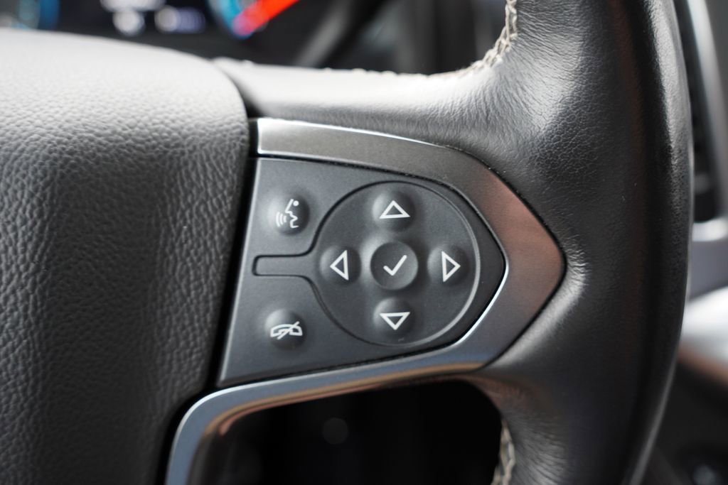 Used 2020 Chevrolet Suburban Premier w/ Max Trailering Package image 35