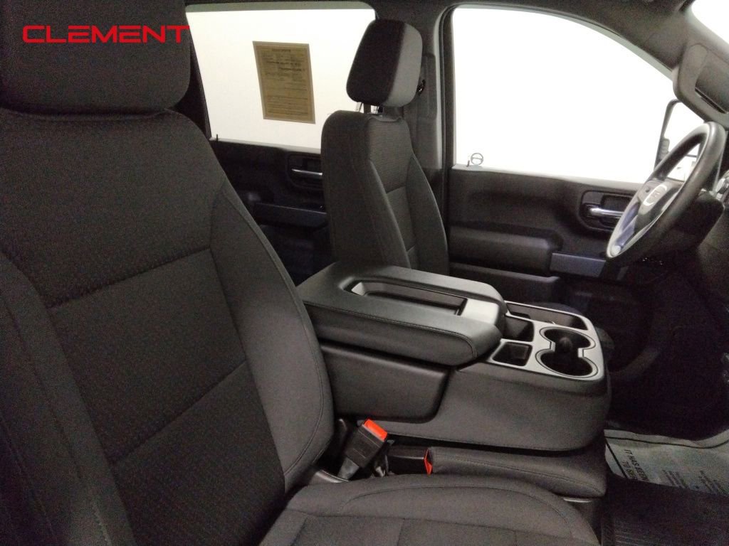 Used 2024 GMC Sierra 3500 Pro image 29