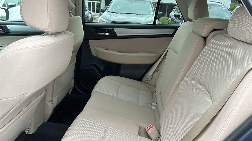 Used 2017 Subaru Outback 2.5i Premium AWD/4WD image 22
