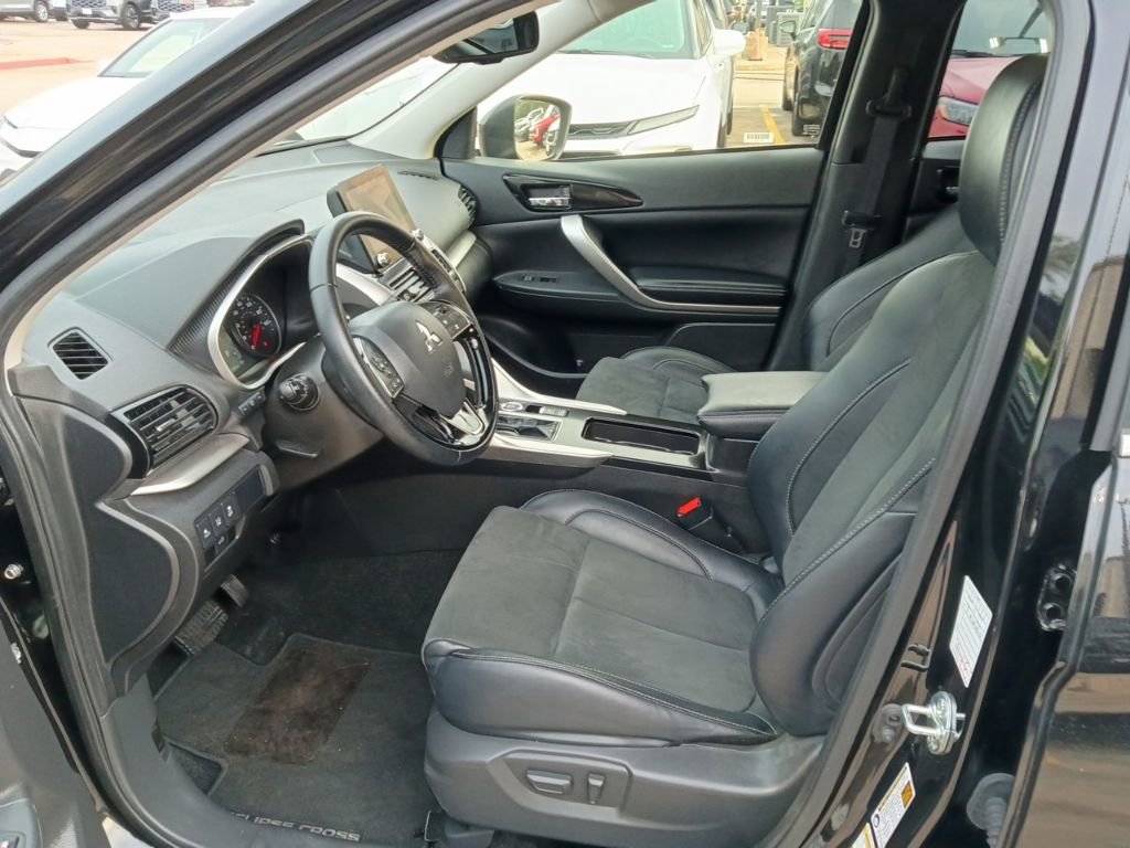 Used 2025 Mitsubishi Eclipse Cross SE AWD/4WD image 4