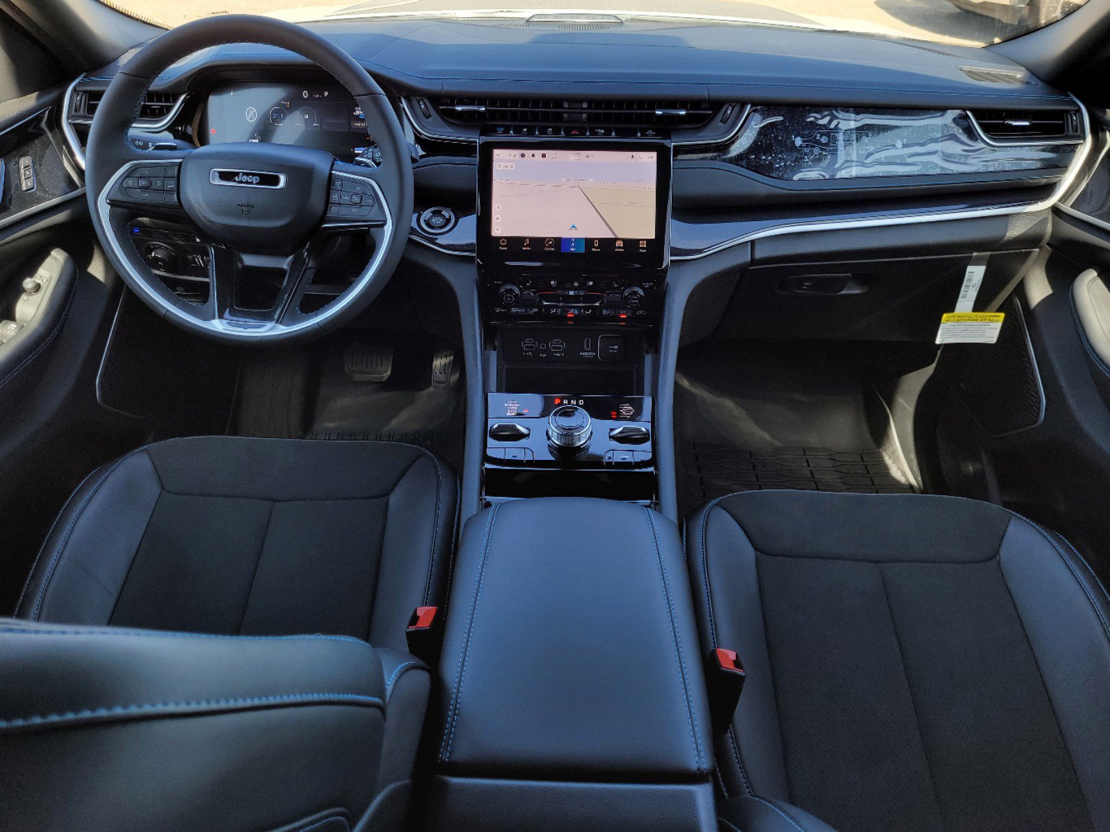 New 2022 Jeep Grand Cherokee Trailhawk w/ Advanced Protech Group II image 13