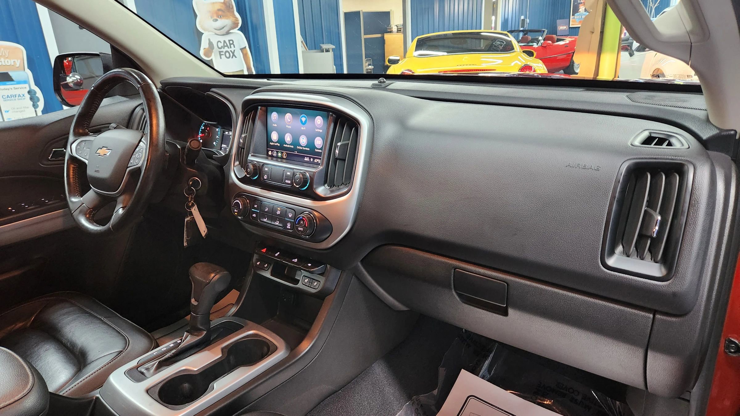 Used 2021 Chevrolet Colorado LT w/ LT Convenience Package image 13