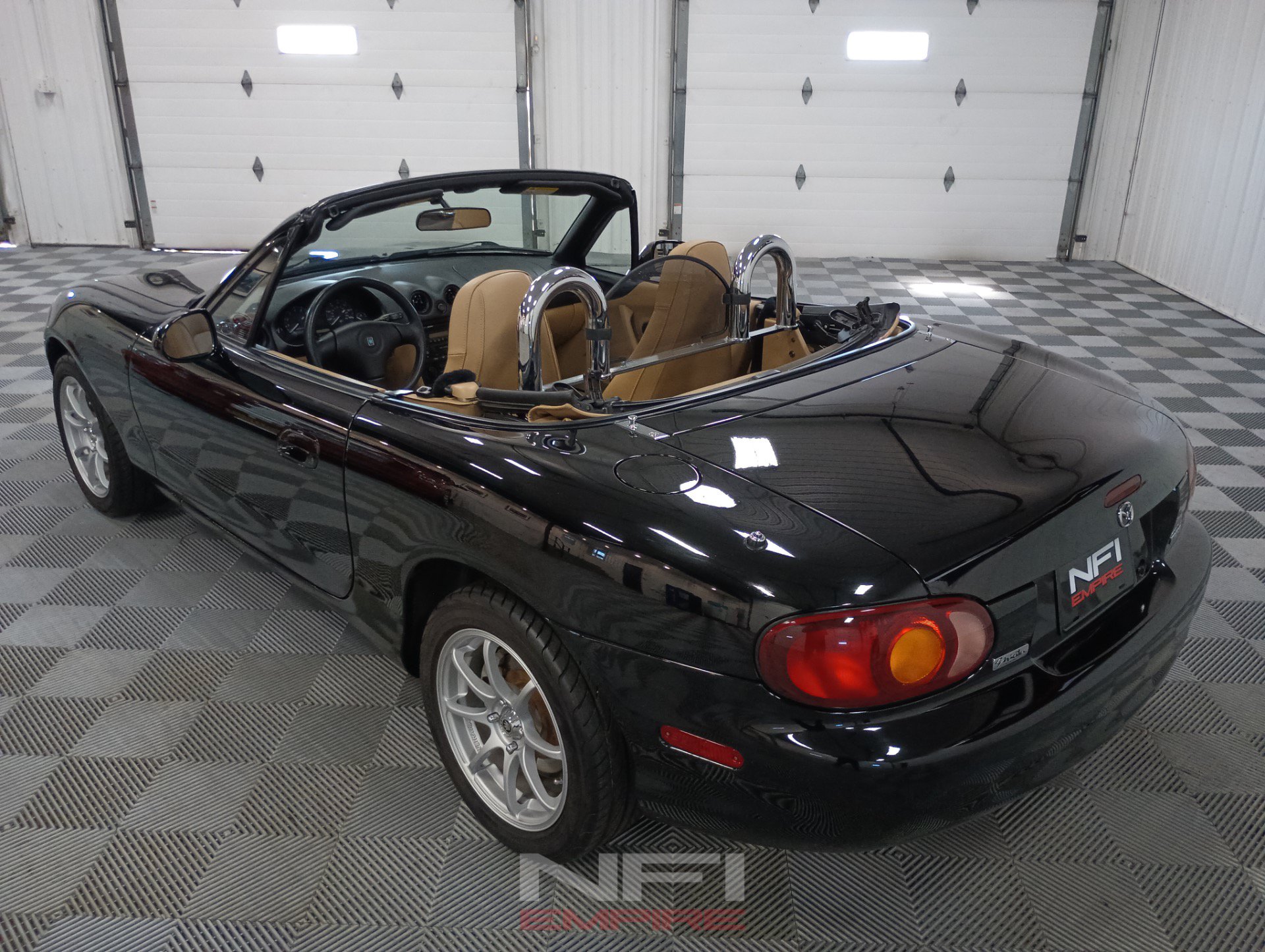 Used 1999 MAZDA MX-5 Miata RWD image 18