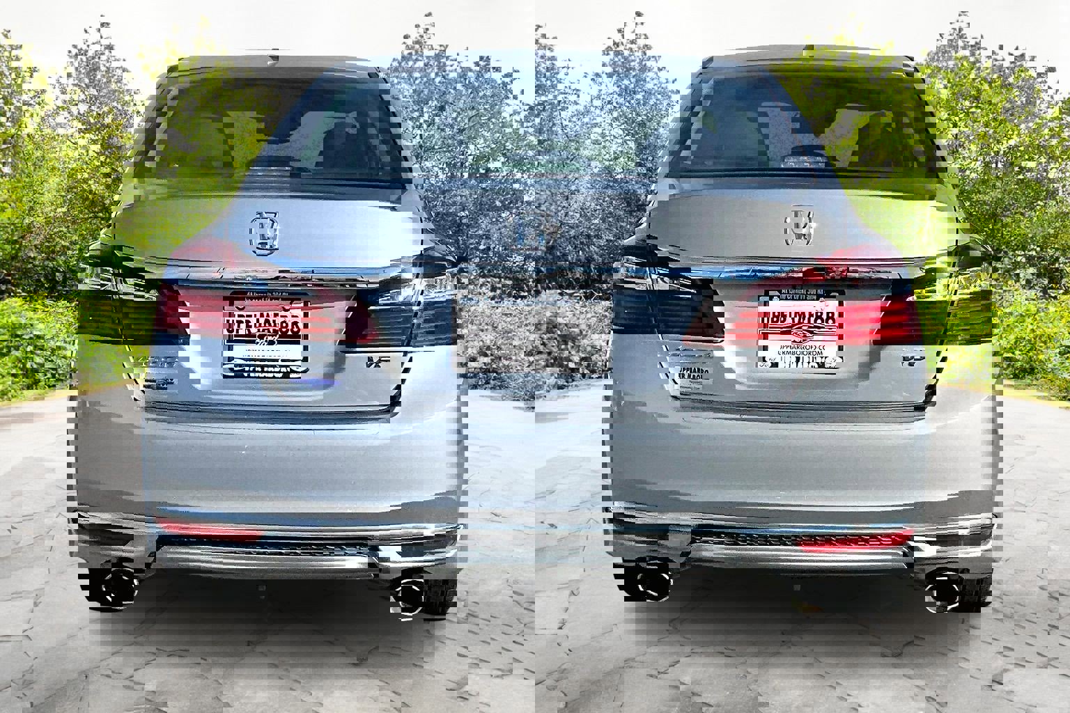 Used 2017 Honda Accord EX-L image 4