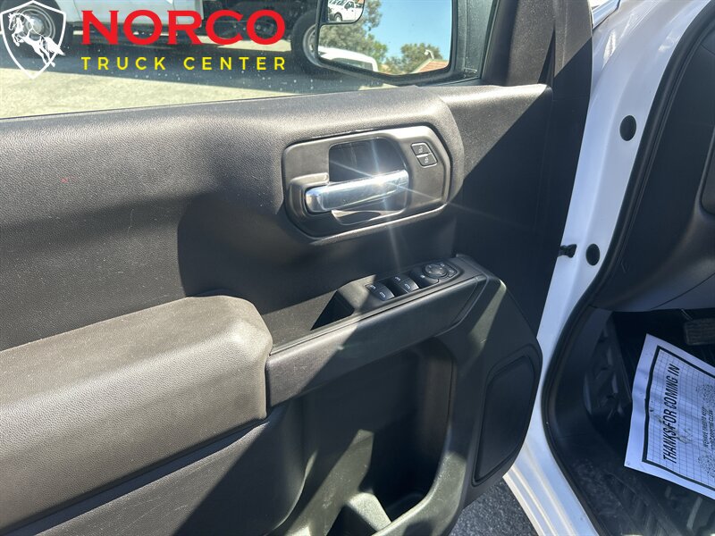 Used 2023 GMC Sierra 1500 Pro w/ Trailering Package RWD image 9