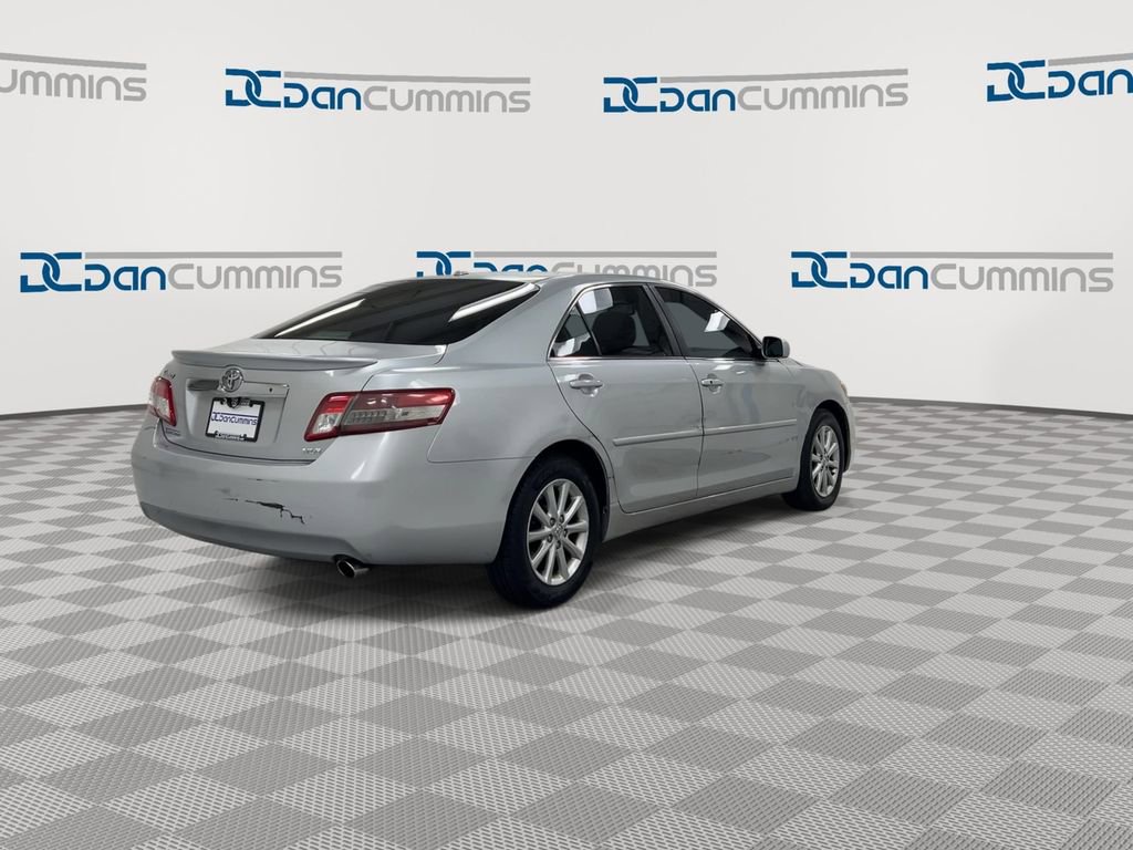 Used 2011 Toyota Camry XLE w/ XLE Extra-Value Pkg #2 image 8