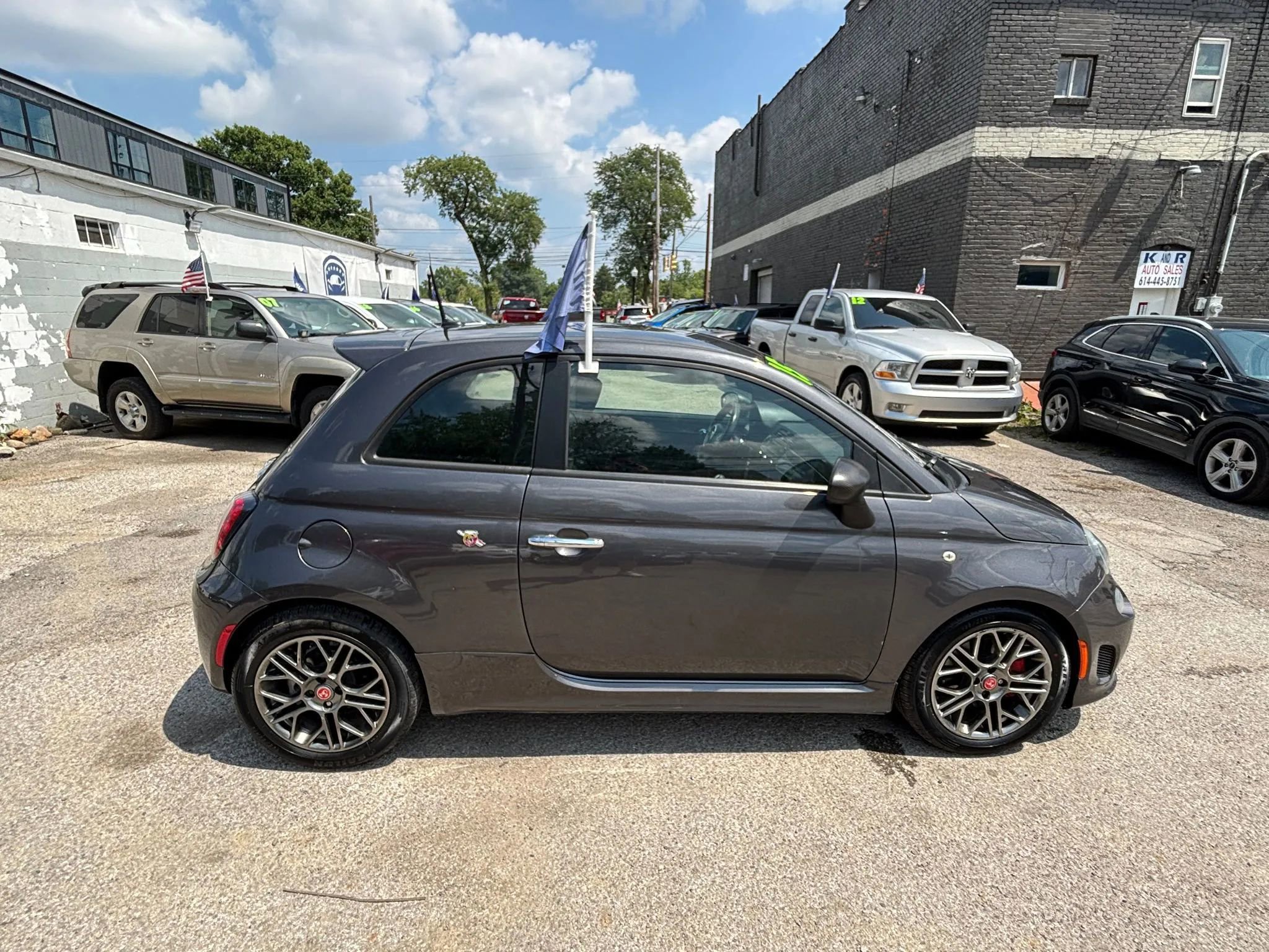 Used 2015 FIAT 500 Abarth w/ Beats Audio Package image 6