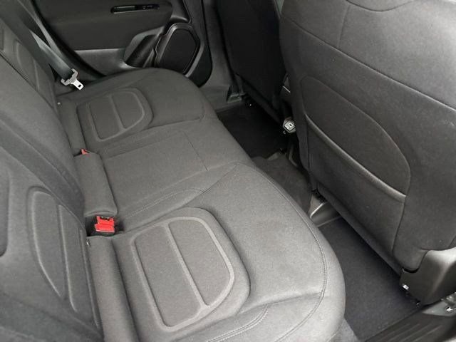 Used 2021 Jeep Renegade Latitude image 34