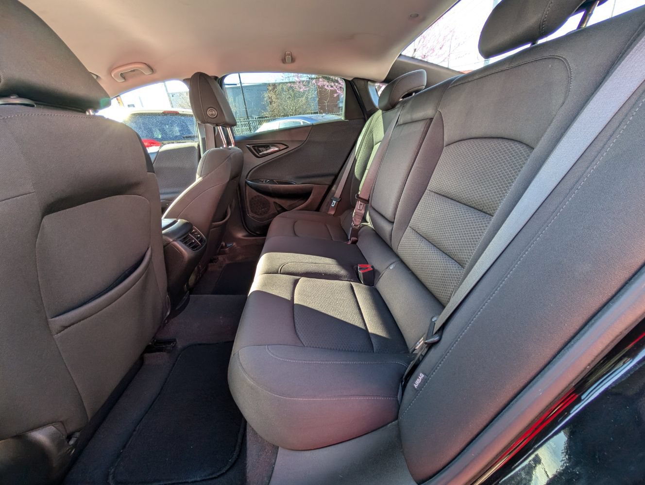 Used 2020 Chevrolet Malibu LT FWD image 17