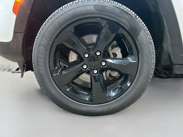 Used 2024 Jeep Grand Cherokee Altitude image 31