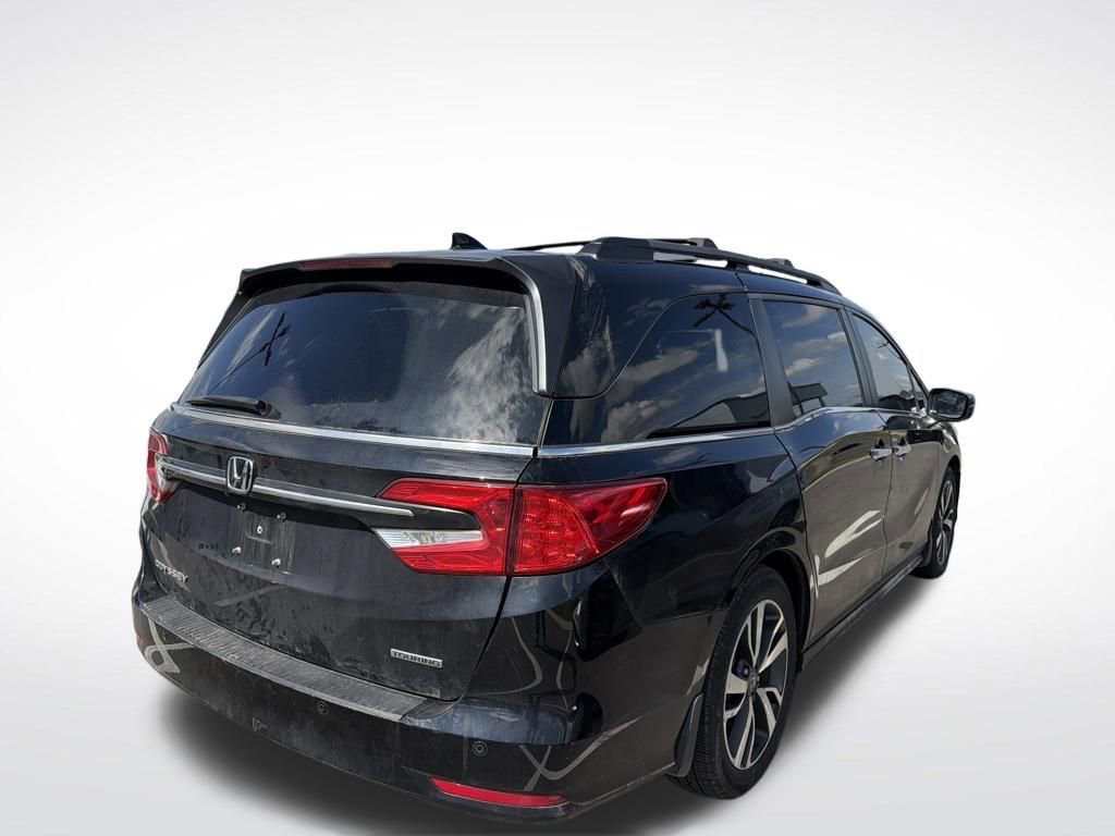 Used 2023 Honda Odyssey Touring image 11