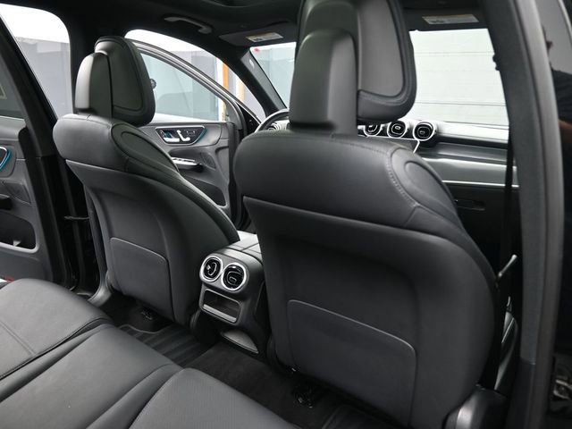 Used 2024 Mercedes-Benz GLC 300 4MATIC image 25