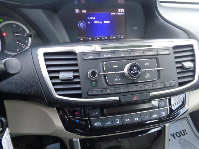 Used 2016 Honda Accord LX image 34