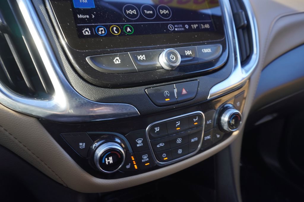 Used 2022 Chevrolet Equinox Premier image 17