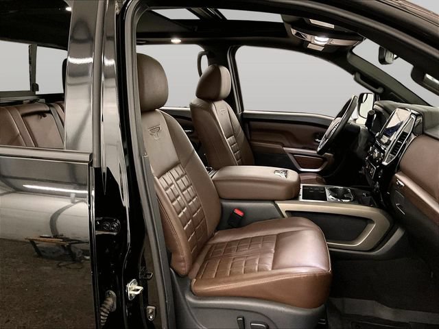 Used 2022 Nissan Titan Platinum Reserve w/ Moonroof Package AWD/4WD image 7