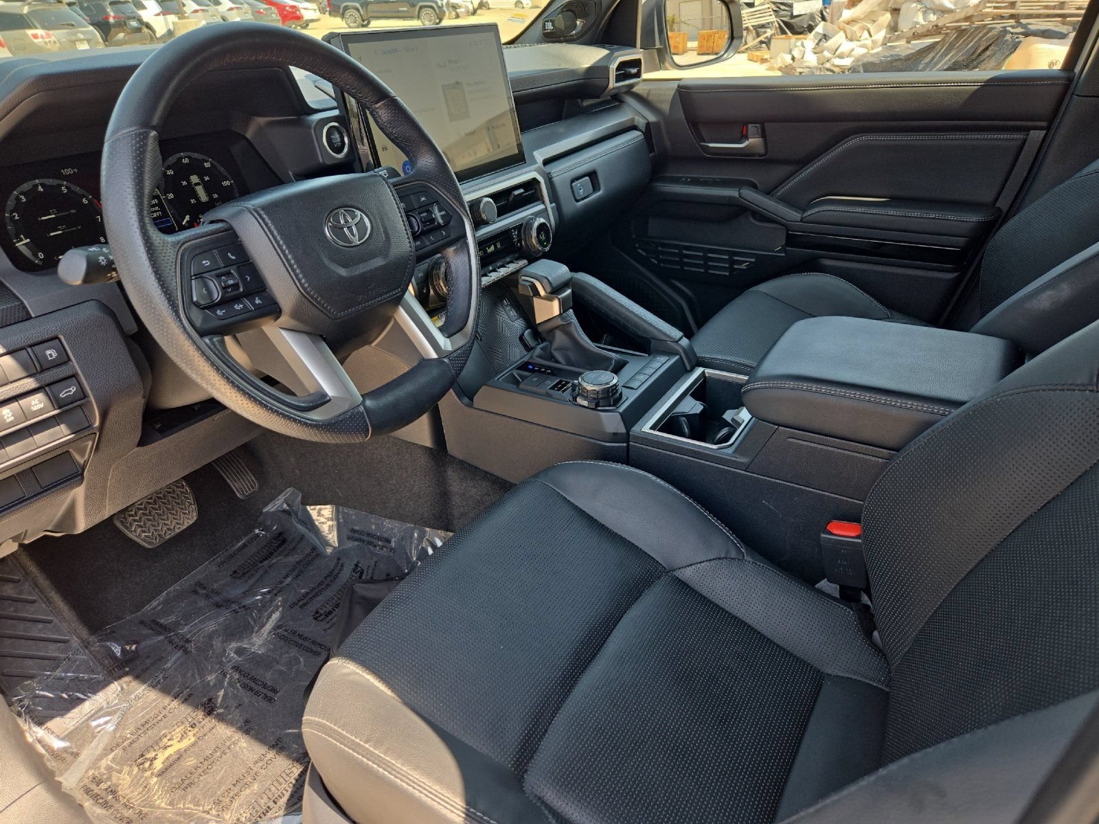 Certified 2025 Toyota 4Runner Limited AWD/4WD image 9