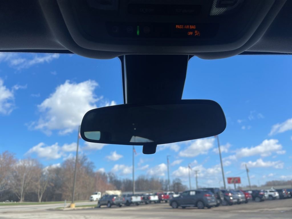 Used 2022 Chevrolet Equinox LT image 28