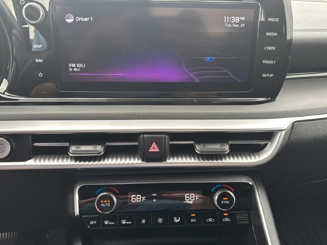 Used 2022 Kia K5 GT-Line FWD image 23