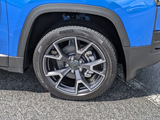 New 2026 Jeep Cherokee Overland w/ Advanced Pro Tech Group AWD/4WD image 11