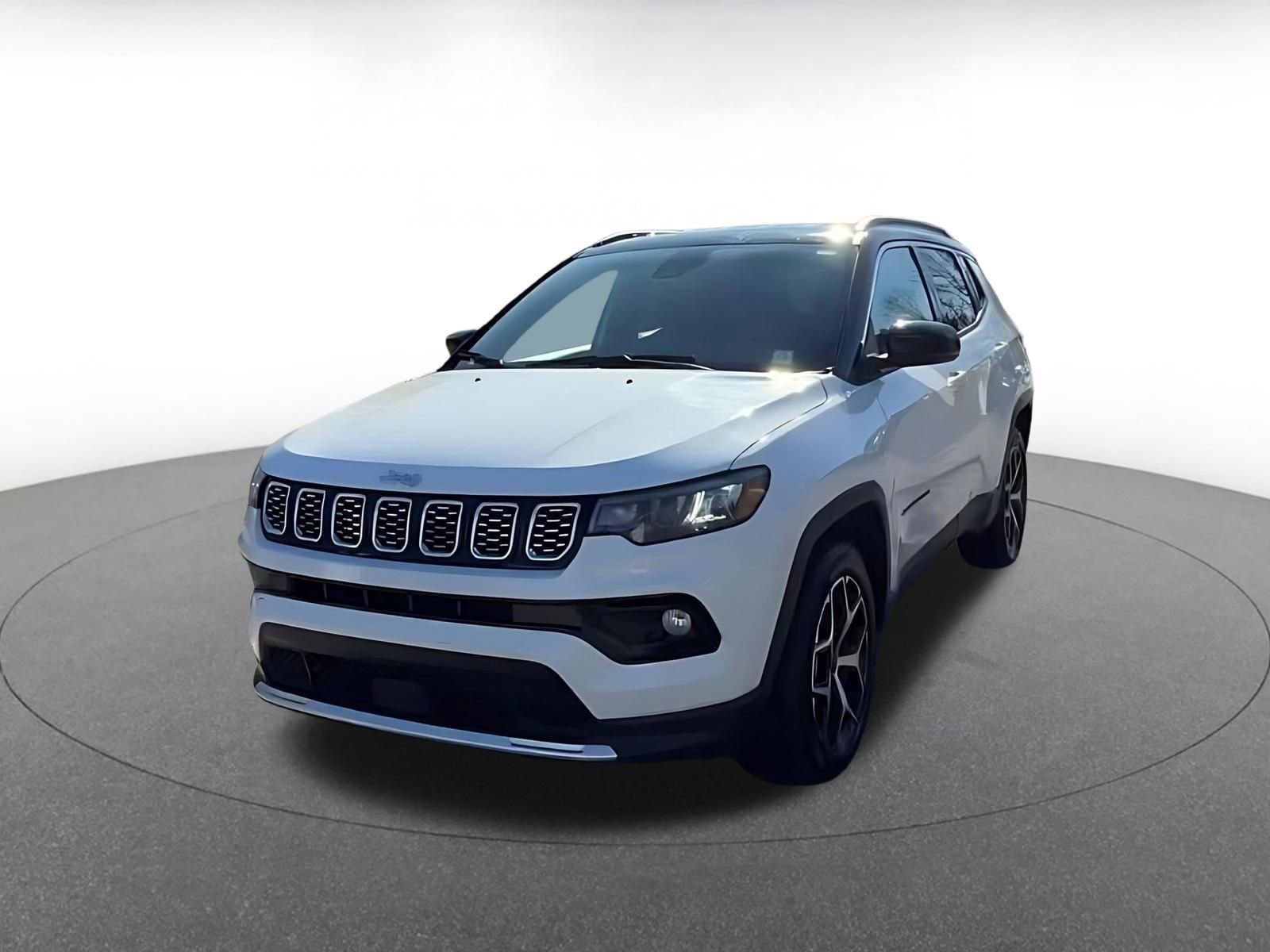 Used 2025 Jeep Compass Limited image 7