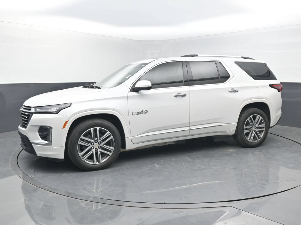 Used 2023 Chevrolet Traverse High Country FWD image 22