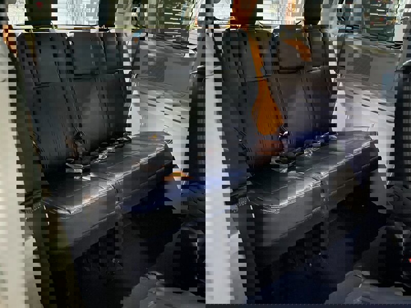 Used 2014 Chrysler Town & Country Touring-L w/ Driver Convenience Group image 22