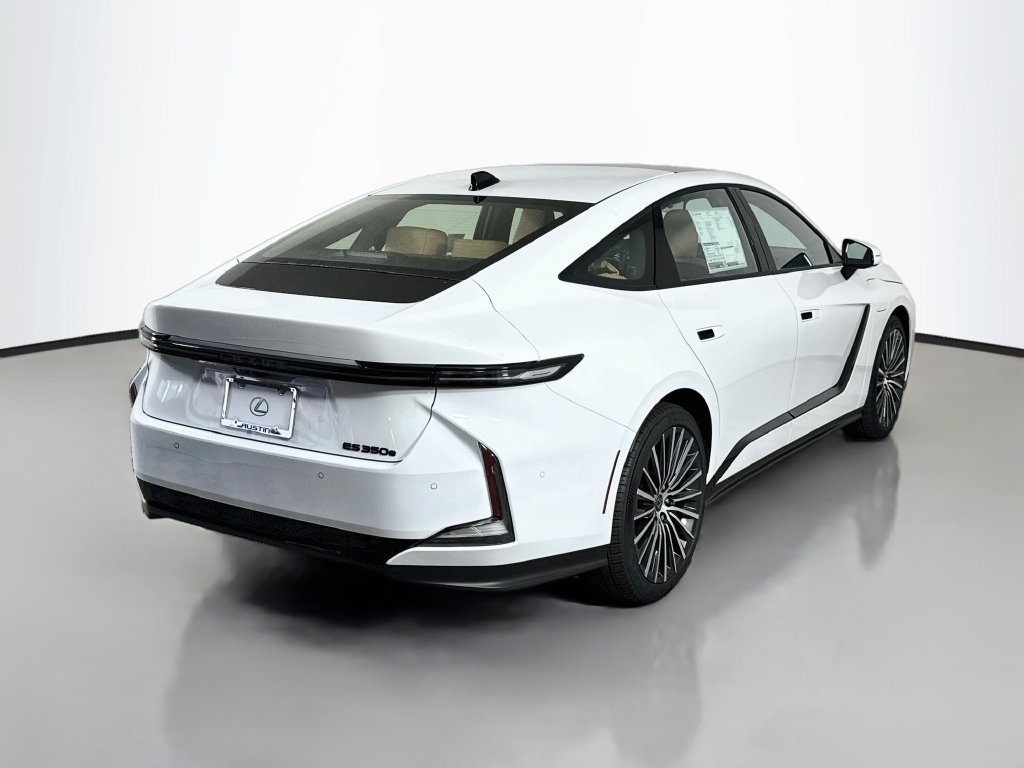 New 2026 Lexus ES 350e w/ Accessory Package (Z2) FWD image 5