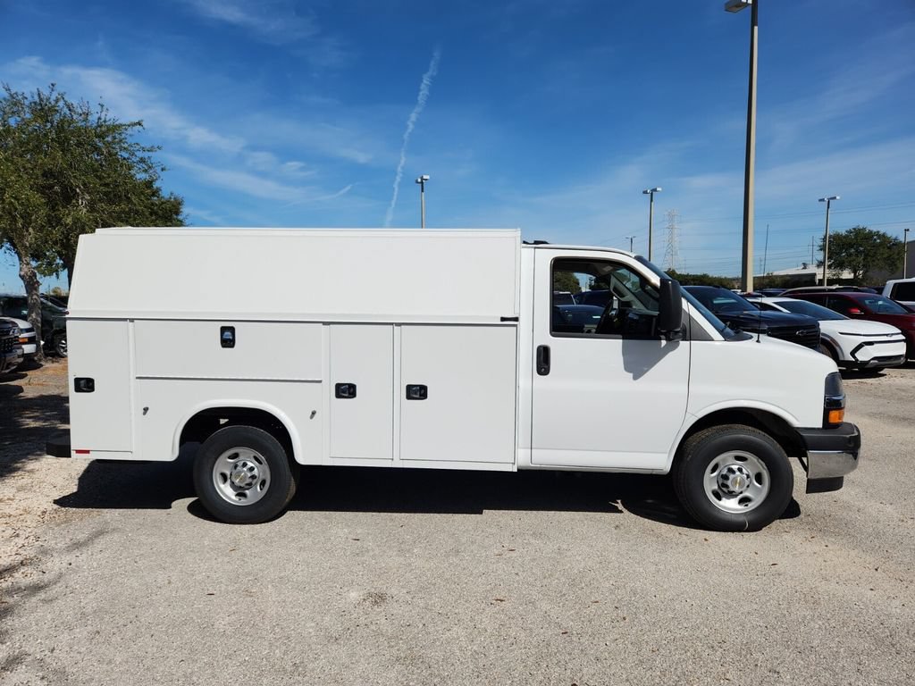 New 2025 Chevrolet Express 3500 w/ Power Convenience Package RWD image 11