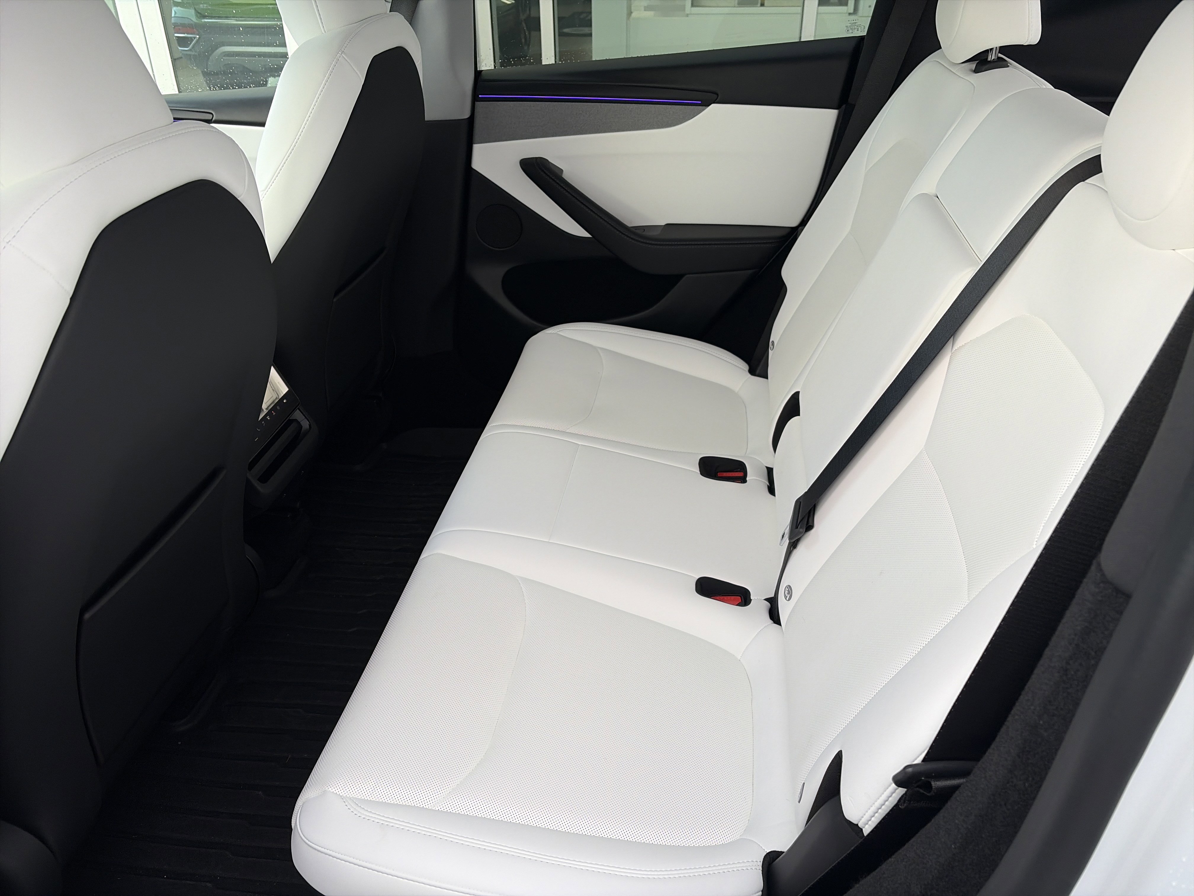 Used 2026 Tesla Model Y image 22