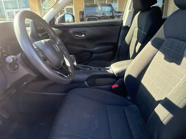 Certified 2024 Honda HR-V LX image 8