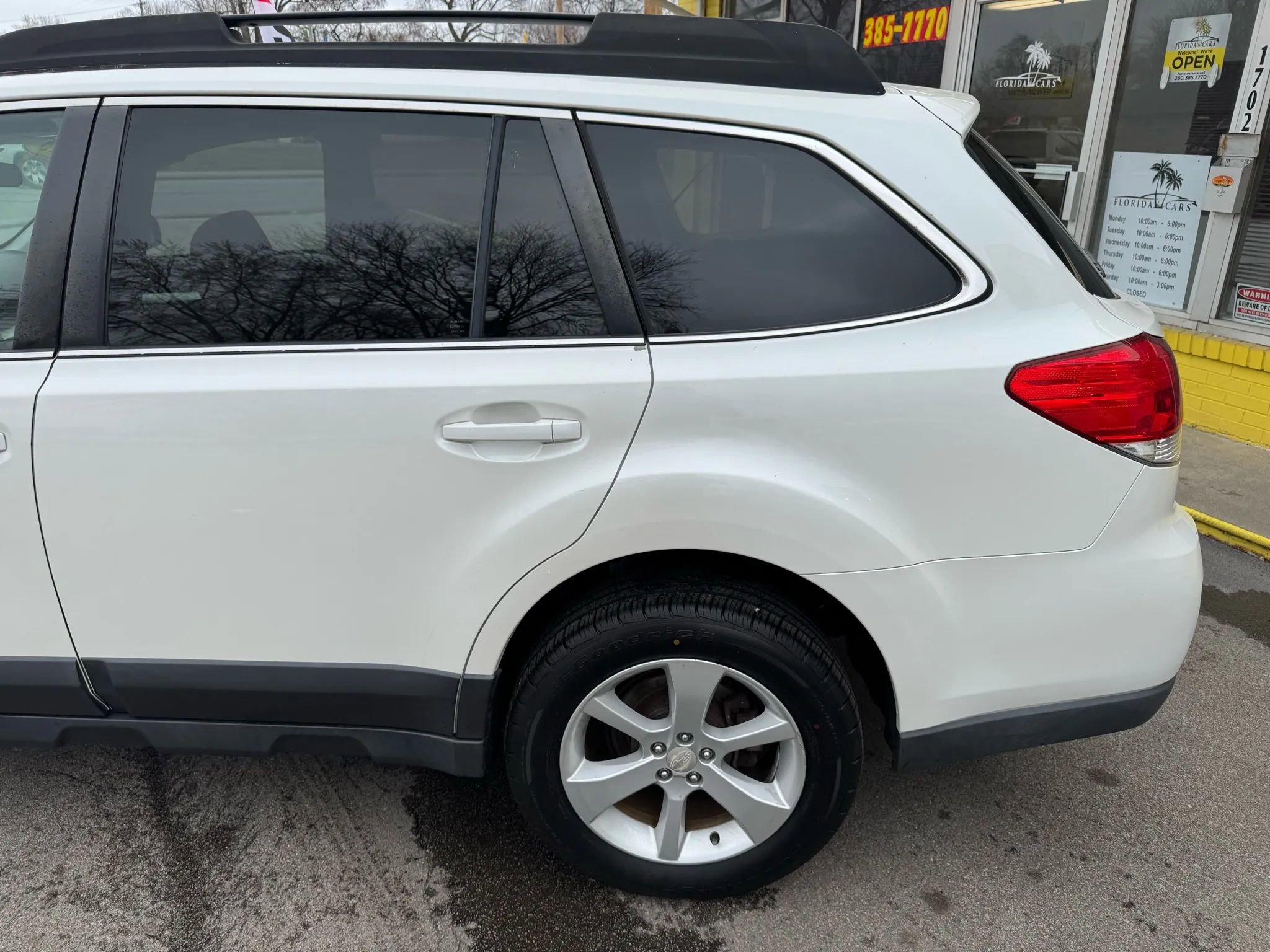 Used 2013 Subaru Outback 2.5i Premium image 5