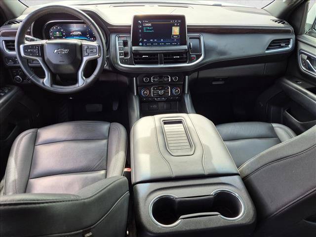 Used 2023 Chevrolet Suburban Z71 w/ Luxury Package AWD/4WD image 17
