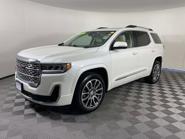 Used 2023 GMC Acadia Denali w/ Denali Ultimate Package AWD/4WD image 4