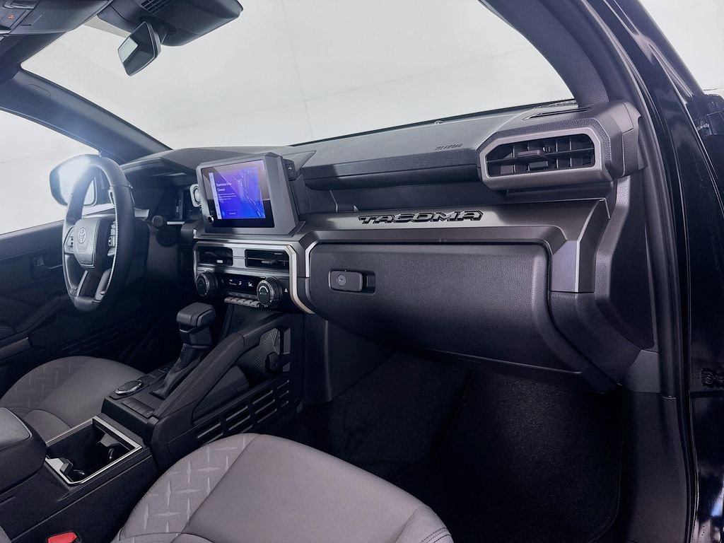 Certified 2025 Toyota Tacoma SR5 image 28