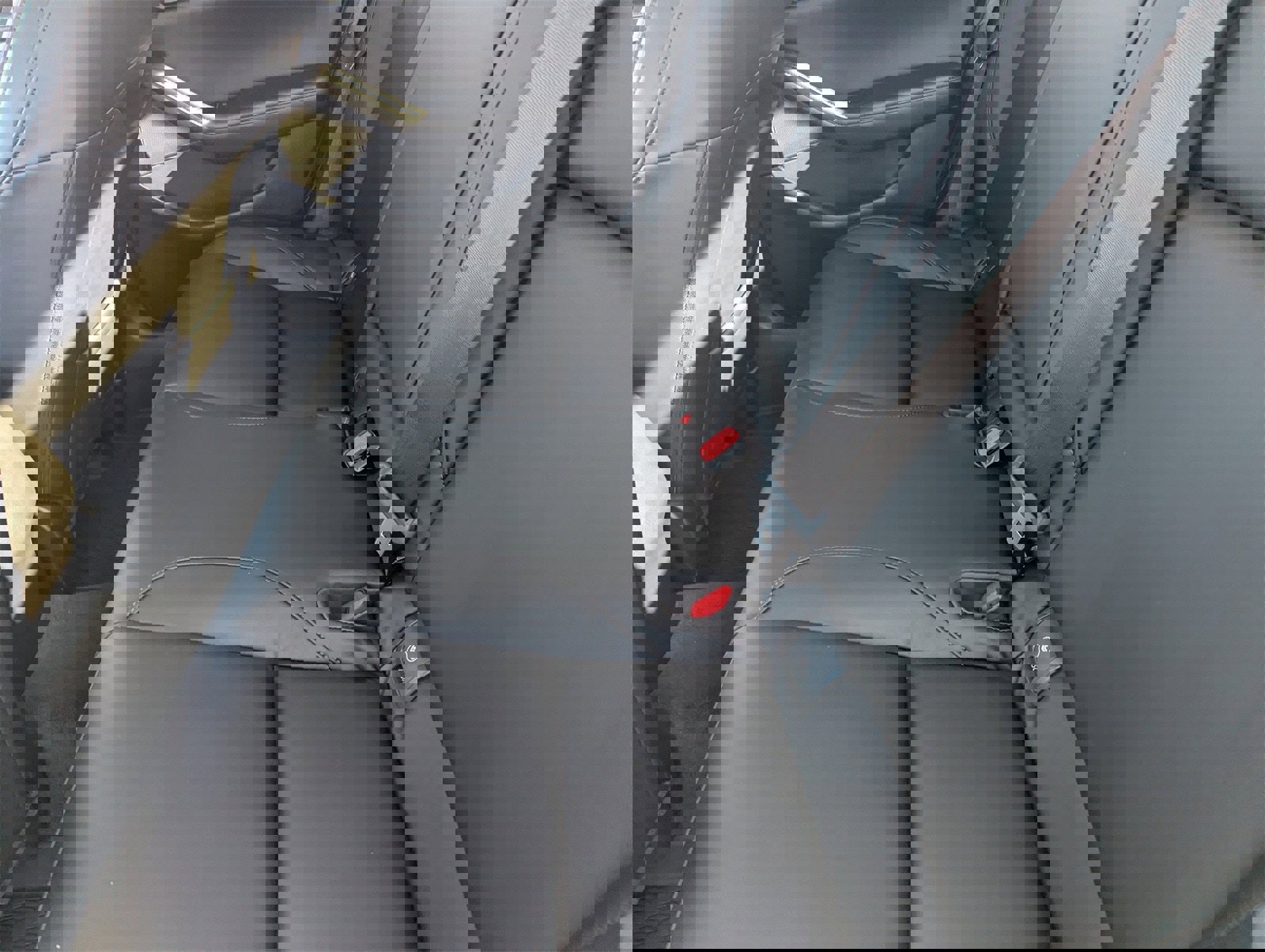 Used 2025 MAZDA MAZDA3 s image 14