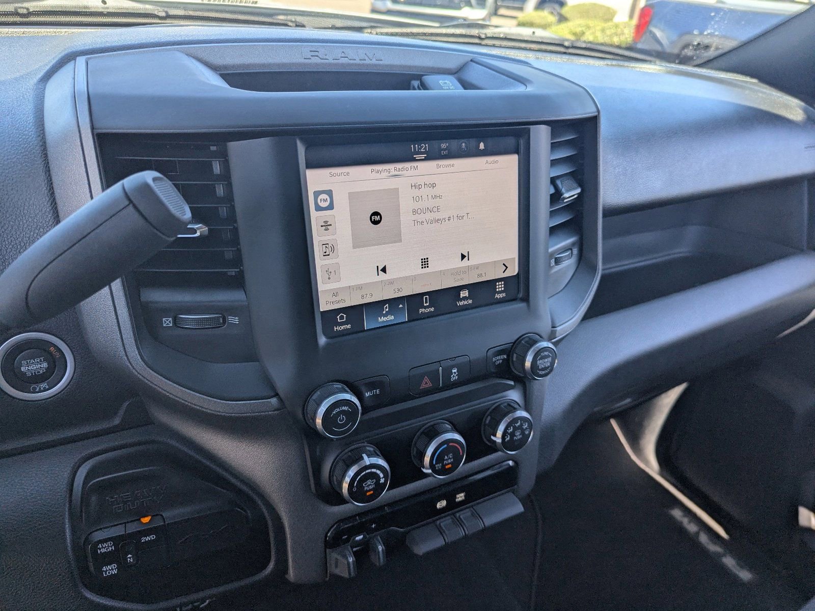 Used 2023 RAM 3500 Tradesman image 26