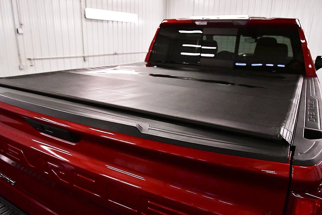Used 2019 Chevrolet Silverado 1500 RST image 14